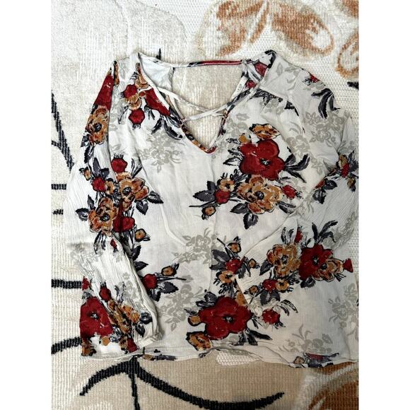 Le‎ Lis Floral Cutout blouse, elastic cuff small - Picture 1 of 4